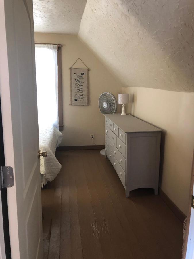 Downtown 2 Bedroom Cottage, Sleeps 6, Walking Distance To Honeywell, Downtown Restaurants, Shopping Wabash Εξωτερικό φωτογραφία
