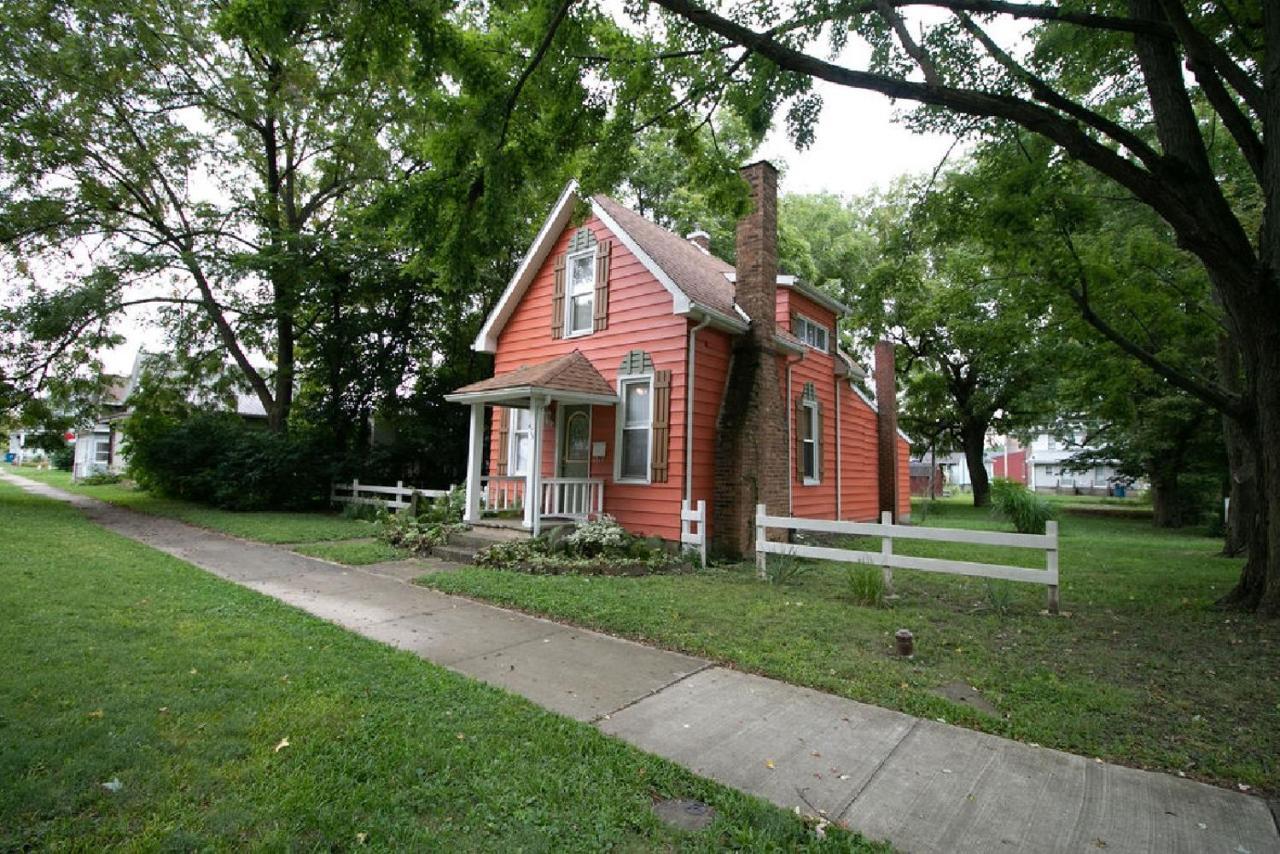 Downtown 2 Bedroom Cottage, Sleeps 6, Walking Distance To Honeywell, Downtown Restaurants, Shopping Wabash Εξωτερικό φωτογραφία