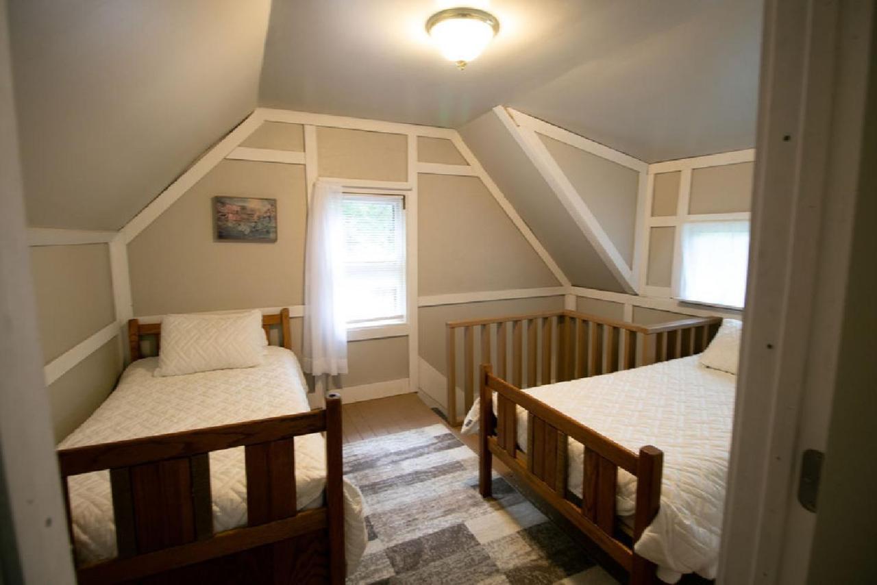 Downtown 2 Bedroom Cottage, Sleeps 6, Walking Distance To Honeywell, Downtown Restaurants, Shopping Wabash Εξωτερικό φωτογραφία