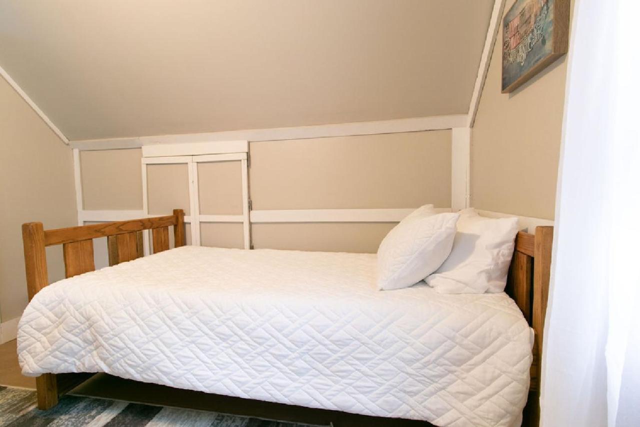 Downtown 2 Bedroom Cottage, Sleeps 6, Walking Distance To Honeywell, Downtown Restaurants, Shopping Wabash Εξωτερικό φωτογραφία